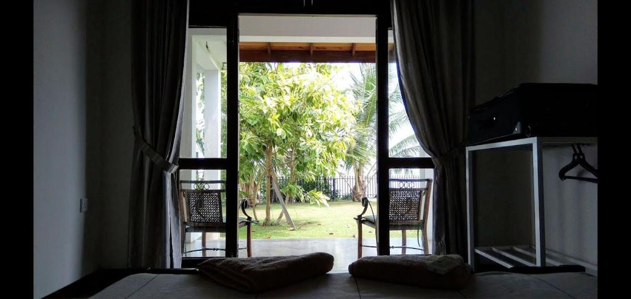 Negombo Holiday Home Exteriör bild