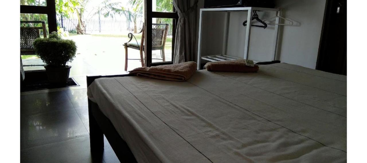Negombo Holiday Home Exteriör bild